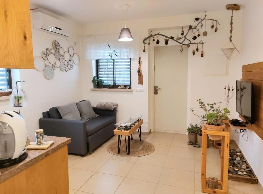 Apartament צמח בר Midreshet Ben Gurion Zewnętrze zdjęcie